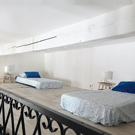 Lägenhet Boheme Climatise 4 Lits 6 Pers Proche Vieux Port Et Plages